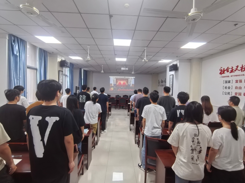 gpQU_1782985476137078491.jpg gpQU_1782985476137078491.jpg
