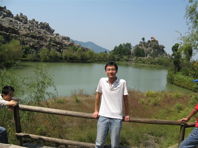 1524795772378038396.jpg 潘春鹏.jpg